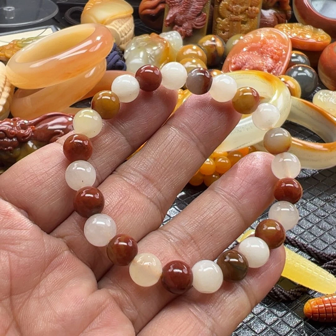 石英质玉未镶嵌颈饰