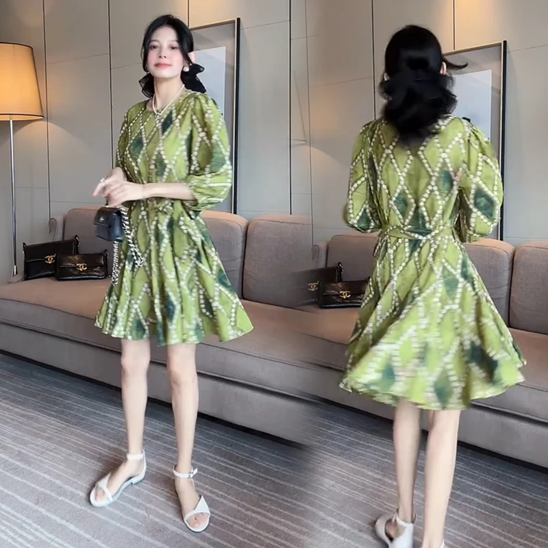 2025夏季新款时尚显瘦气质网红高档洋气女高级百搭宽松大码连衣裙
