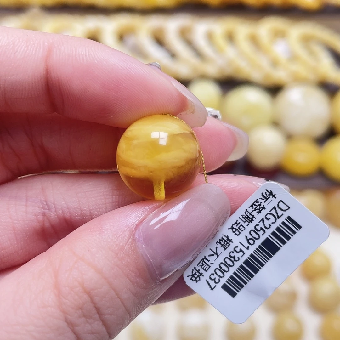 琥珀未镶嵌裸石15mm圆珠瑕