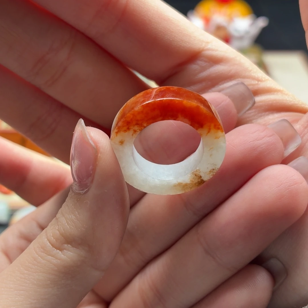 未镶嵌定制翡翠新年红 10-15