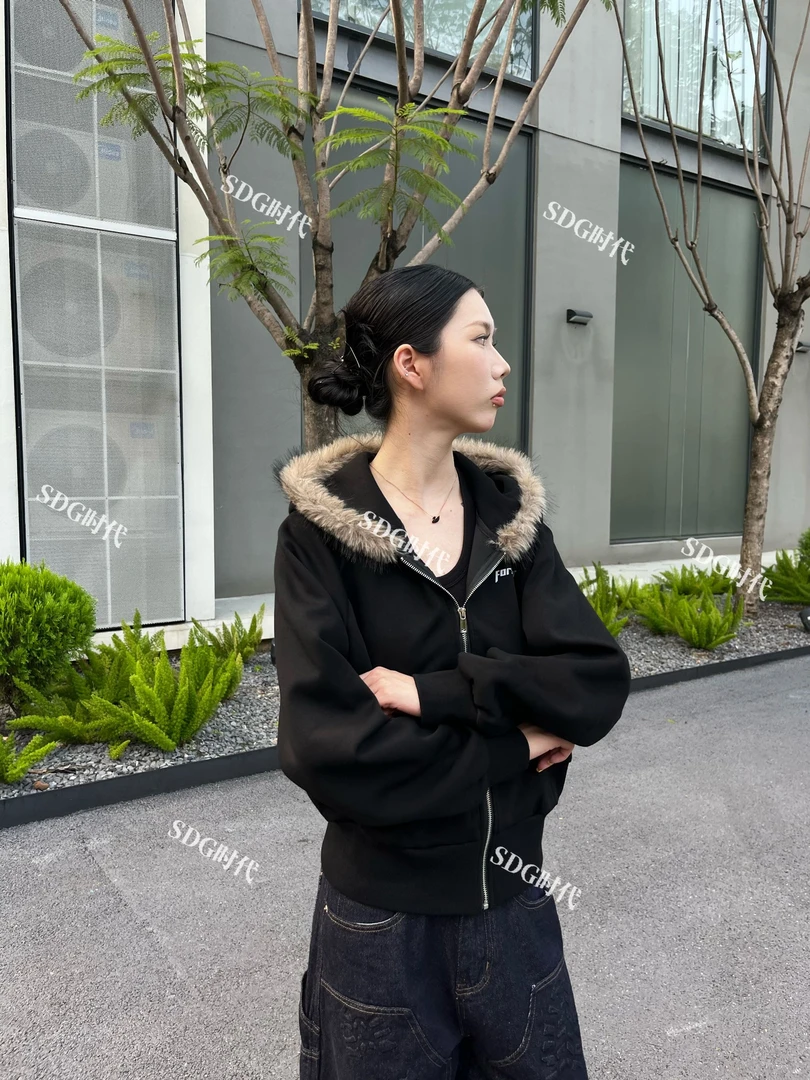 SDG-毛领连帽卫衣复古时尚短款百搭秋季修身