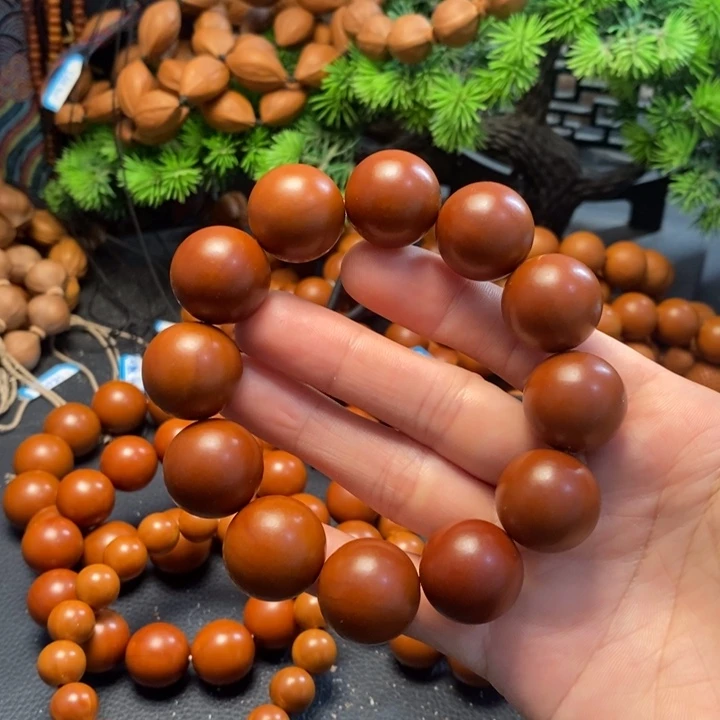 手串橄榄核1.95树王光珠