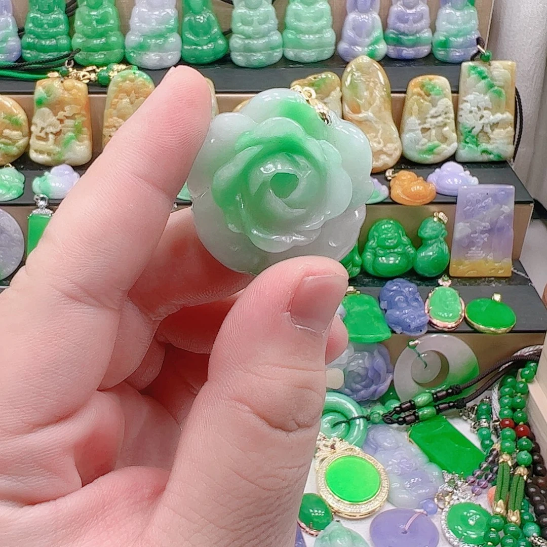 翡翠银S925镶嵌吊坠(赠链)