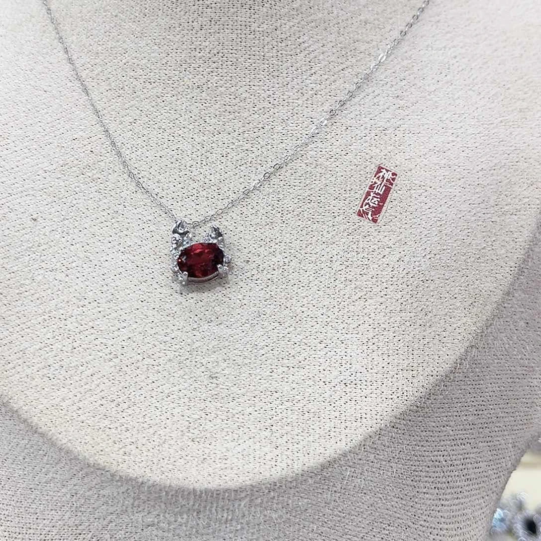 银S925镶嵌石榴石颈饰