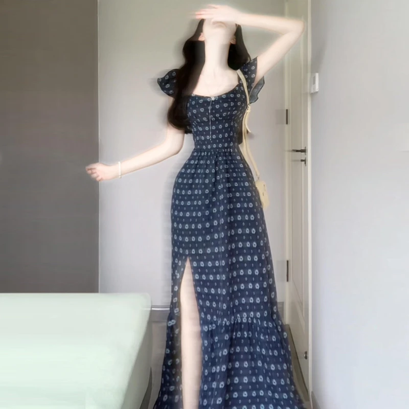 法式高级碎花小飞袖连衣裙子女夏季2025新款度假气质开叉长裙3045