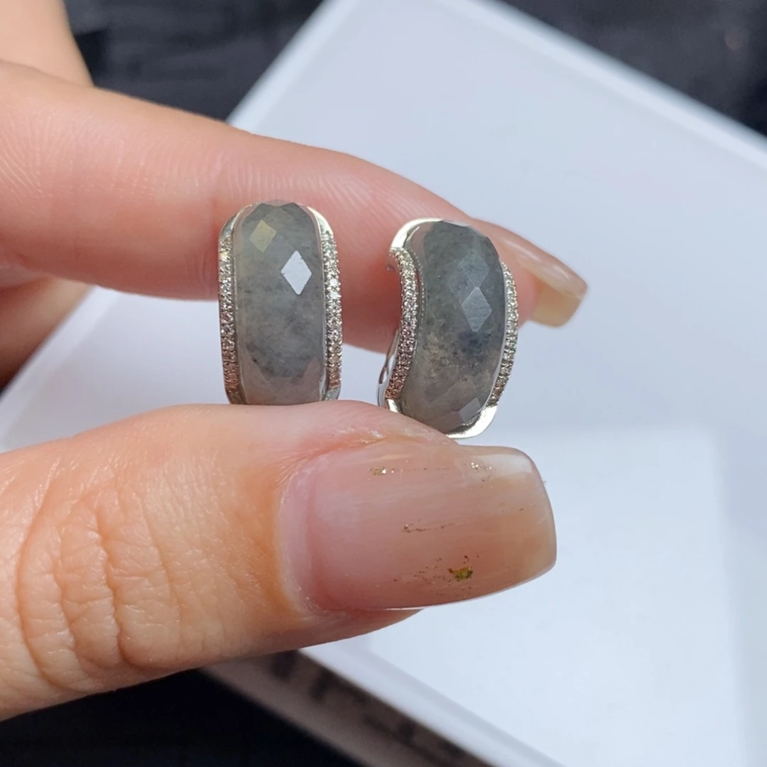 翡翠18K金镶嵌耳饰冰乌鸡切割面圈圈耳扣