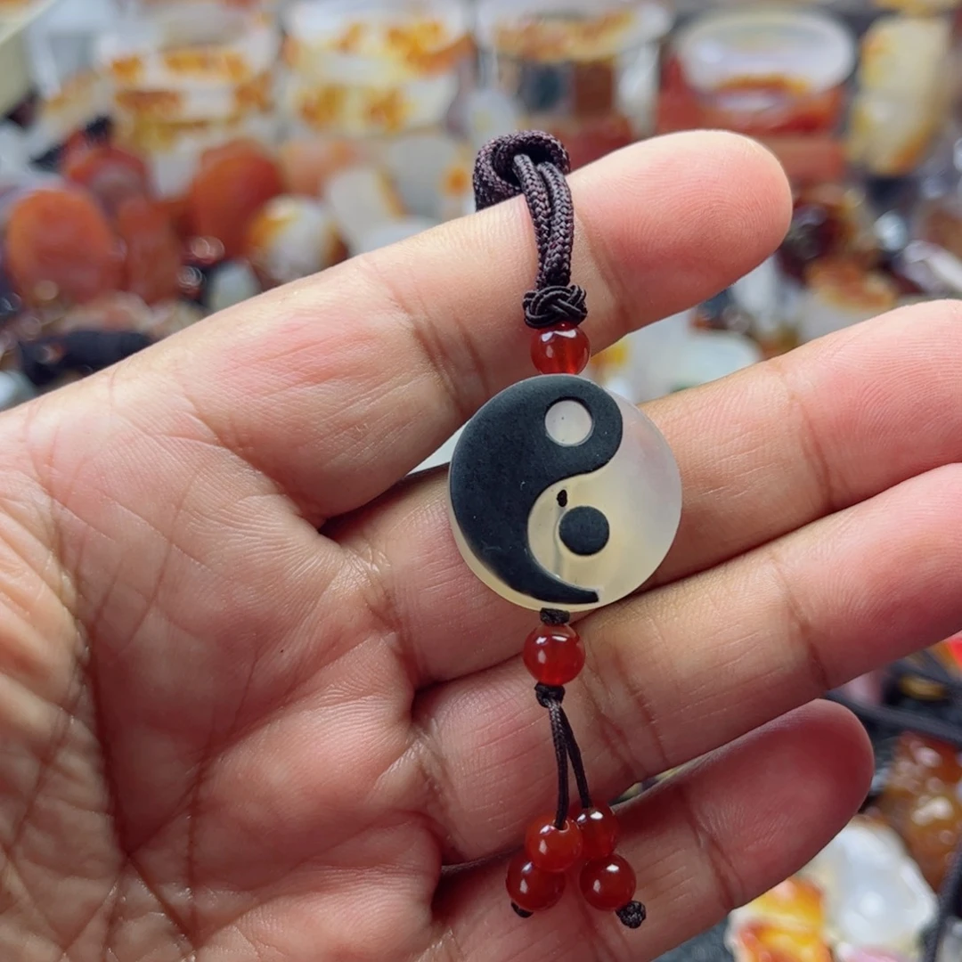 是***啊玛瑙/玉髓颈饰未镶嵌