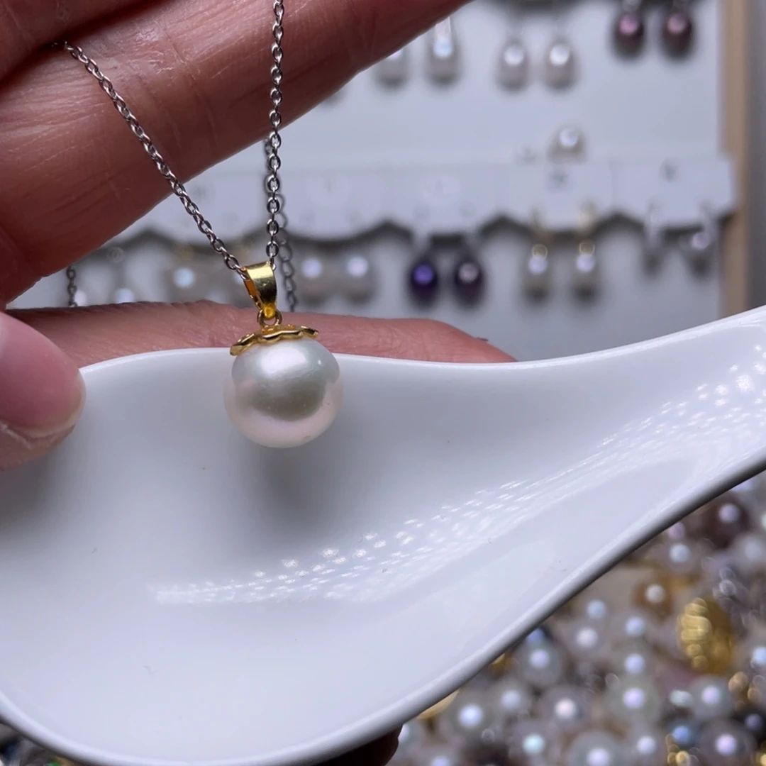 未镶嵌淡水珍珠颈饰