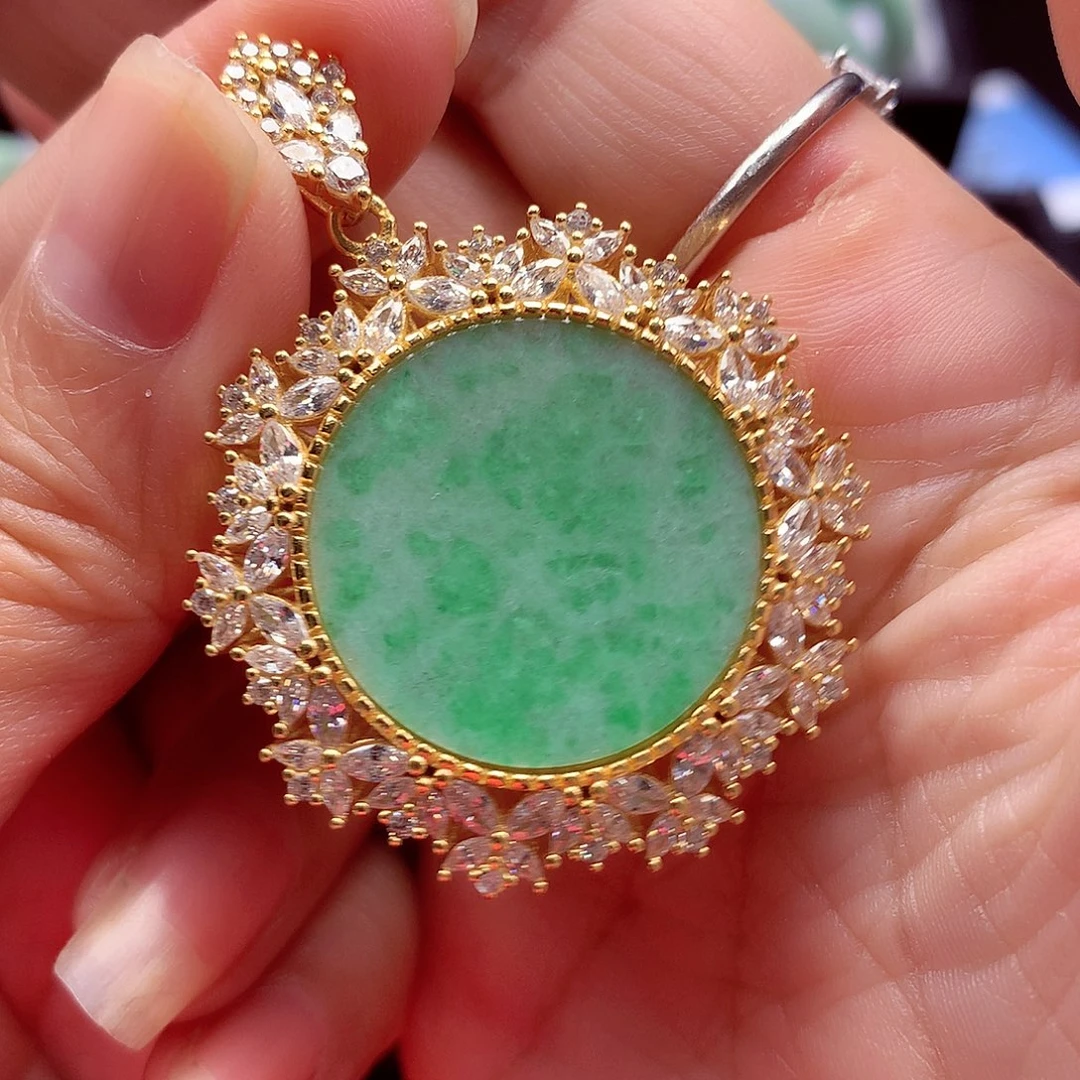 翡翠银S925镶嵌颈饰翡翠