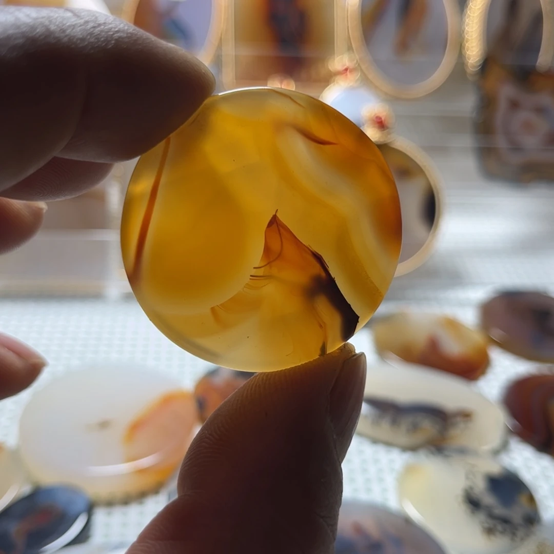 玛瑙/玉髓未镶嵌吊坠(不含链)