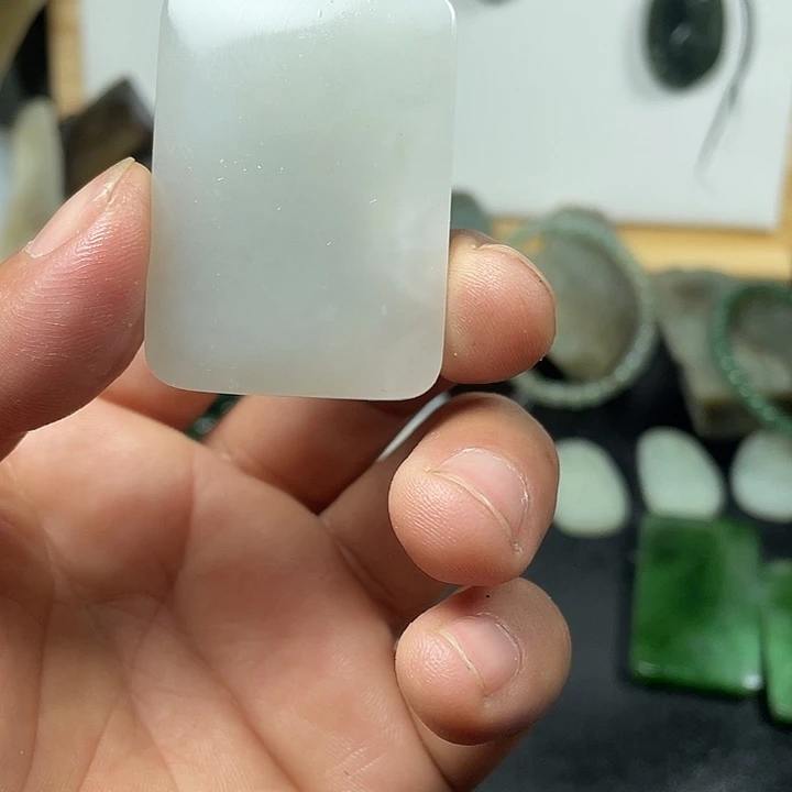 和田玉（糖玉）未镶嵌珠宝半成品