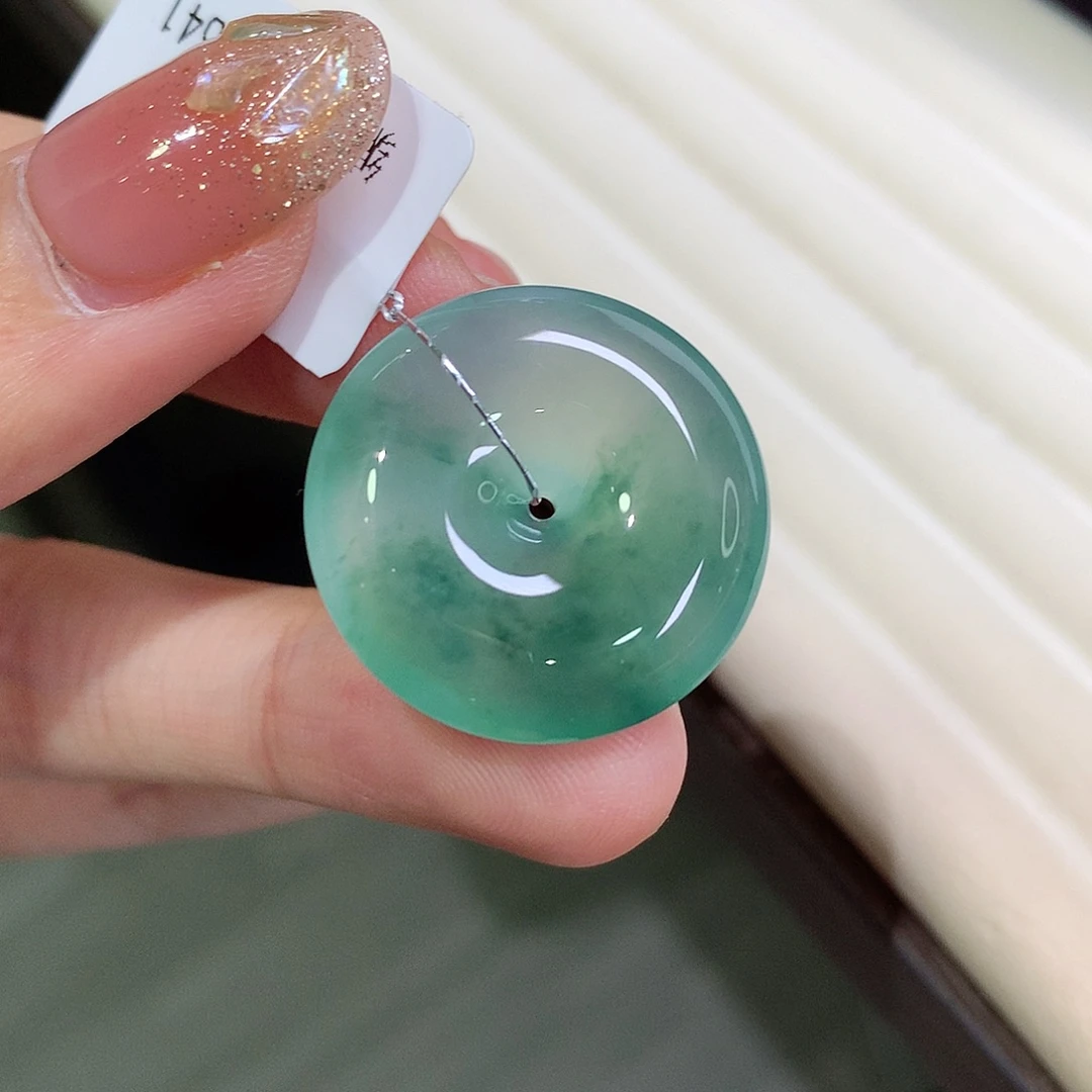 翡翠未镶嵌颈饰23.3-5.9