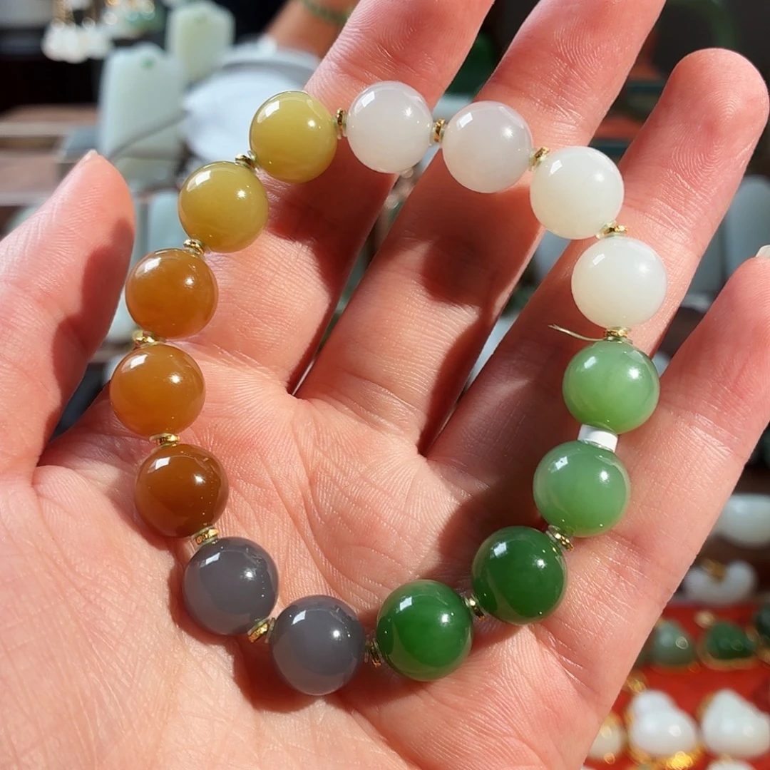 和田玉未镶嵌手串