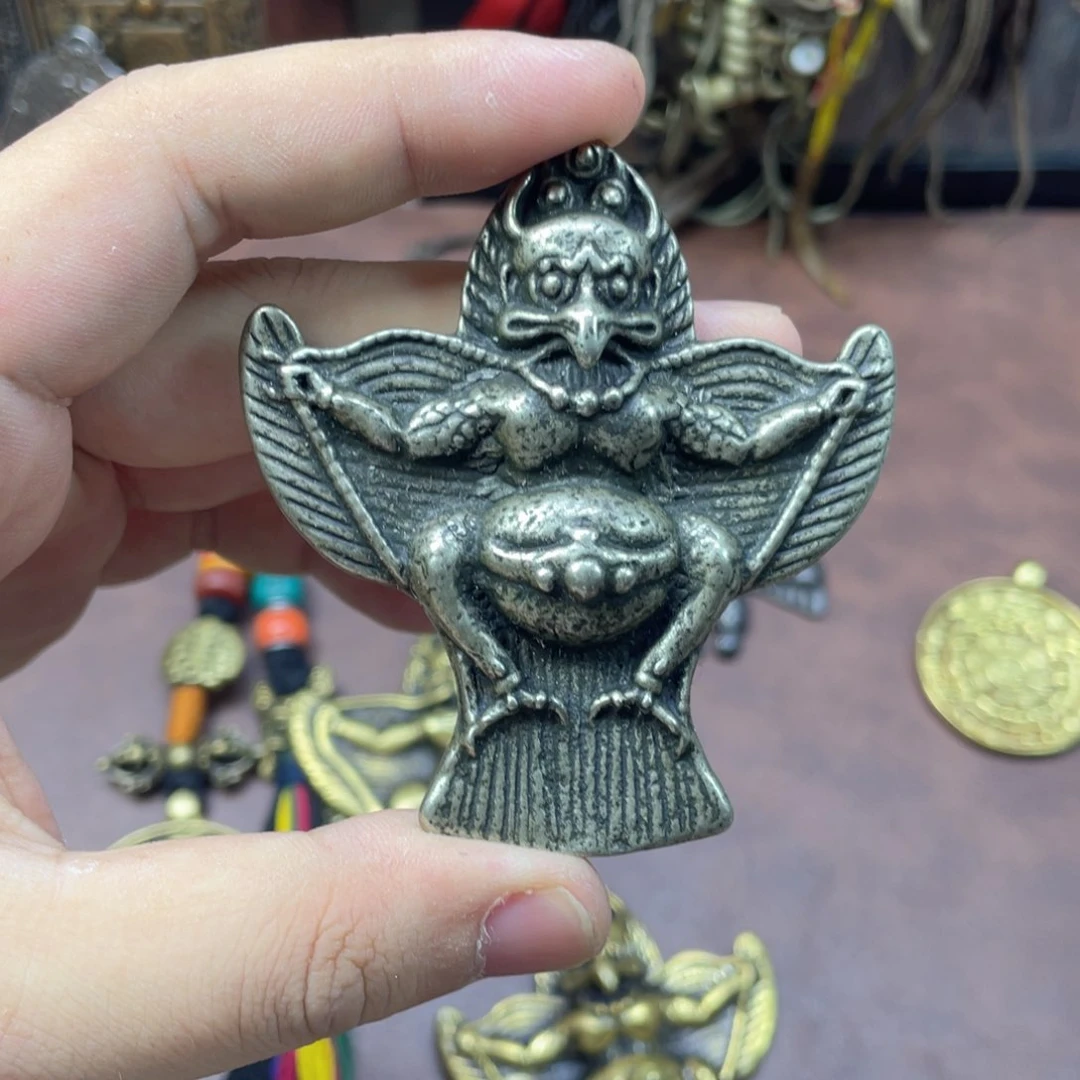 白铜材质大鹏鸟设计