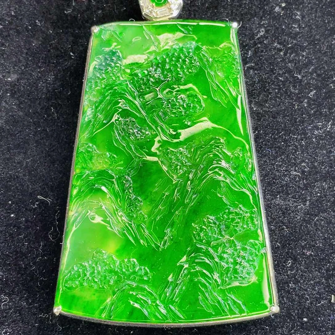 翡翠吊坠(不含链)未镶嵌