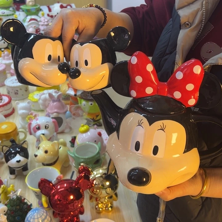 摆件陶瓷等行业的产品出口量