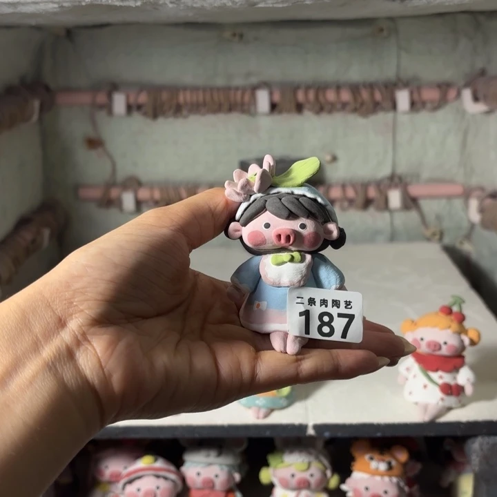 般***J摆件景德镇陶瓷摆件猪猪猪