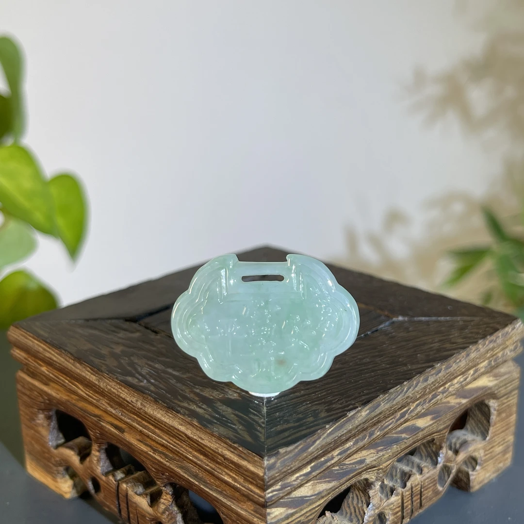 JTW04-014 天然缅甸A货翡翠 吉祥如意