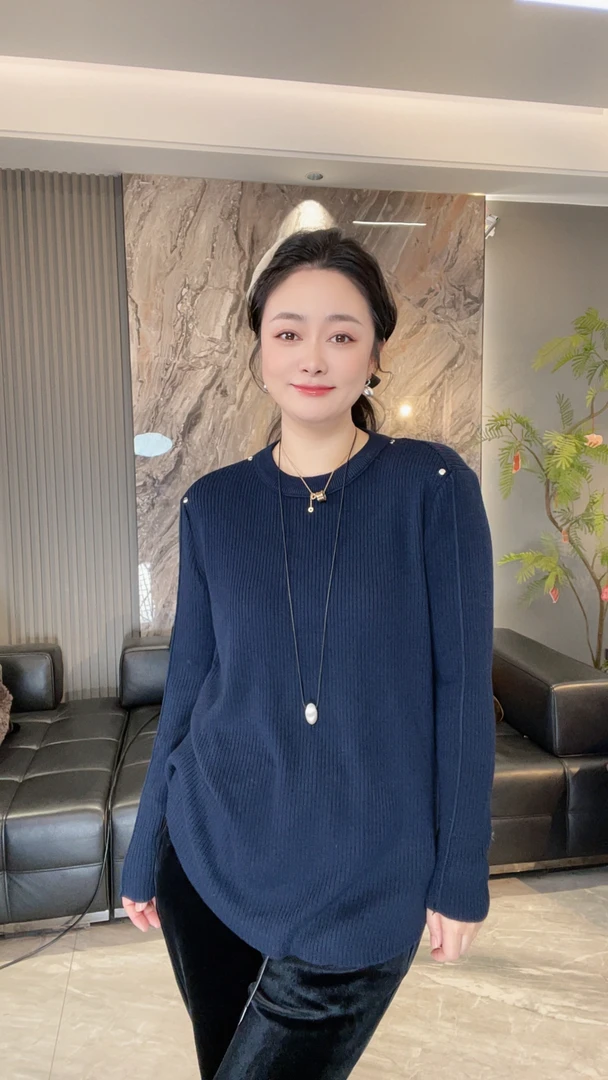 【冲姐】秋冬宽松高弹纯色时髦百搭洋气针织毛衣（胸围110衣长67）