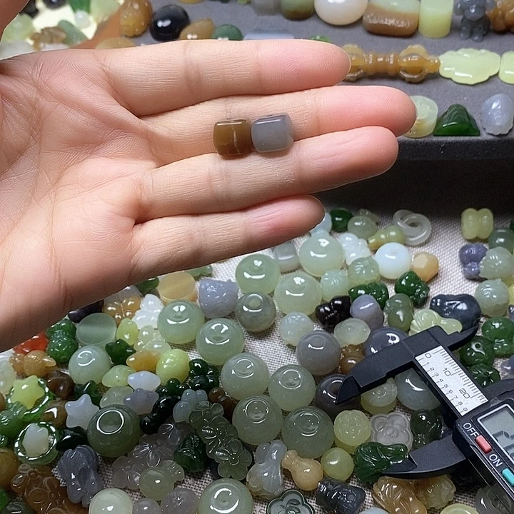 未镶嵌和田玉挂件方糖68一个多样性发其一