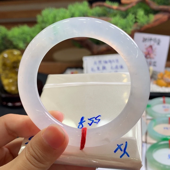 翡翠手镯未镶嵌38号