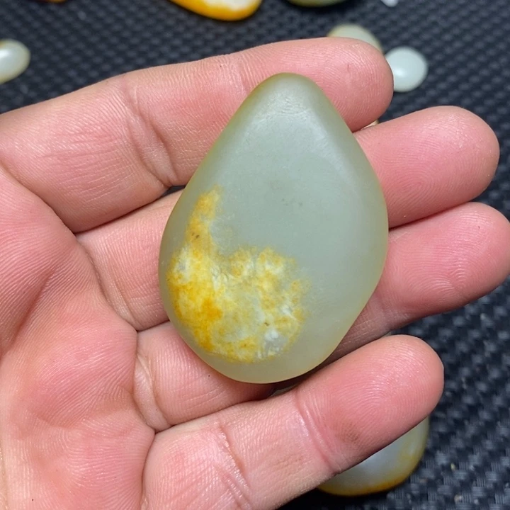 和田玉（白玉）珠宝奇石未镶嵌