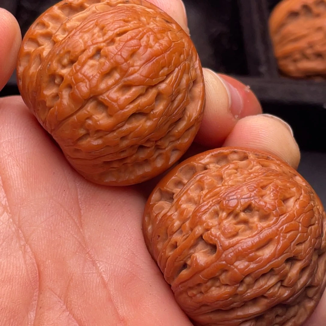 文玩核桃把件秦岭山脉核桃