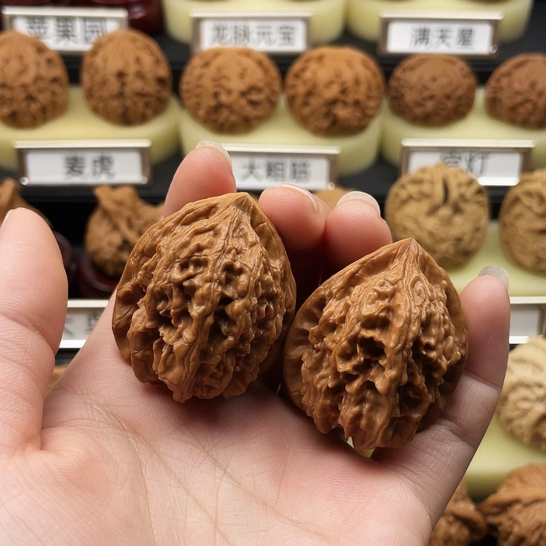 文玩核桃把件大沽石745