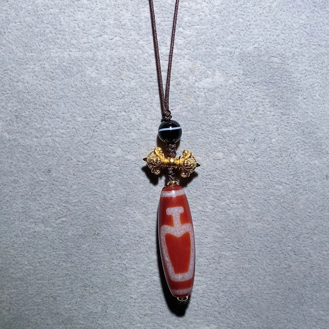 未镶嵌颈饰玛瑙/玉髓