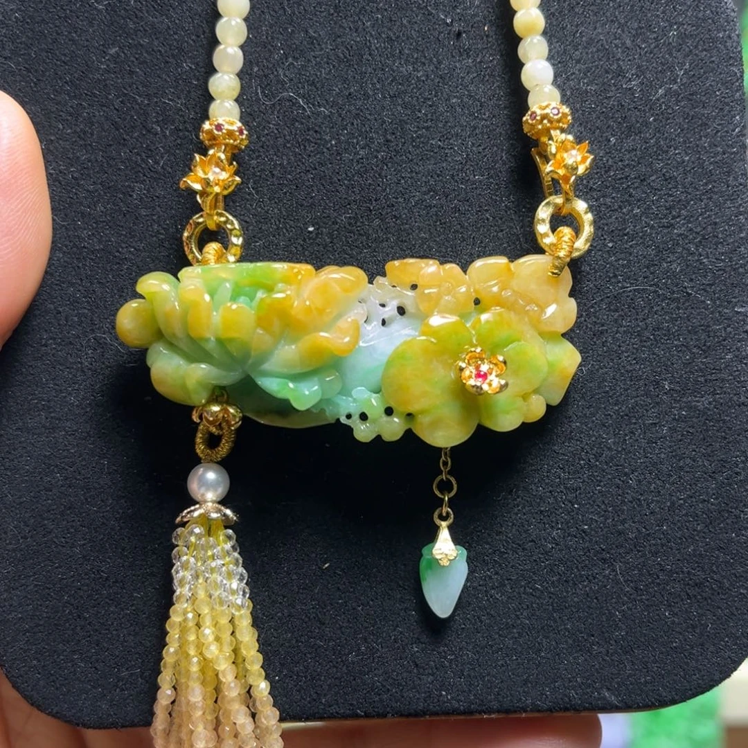 翡翠未镶嵌颈饰天然翡翠