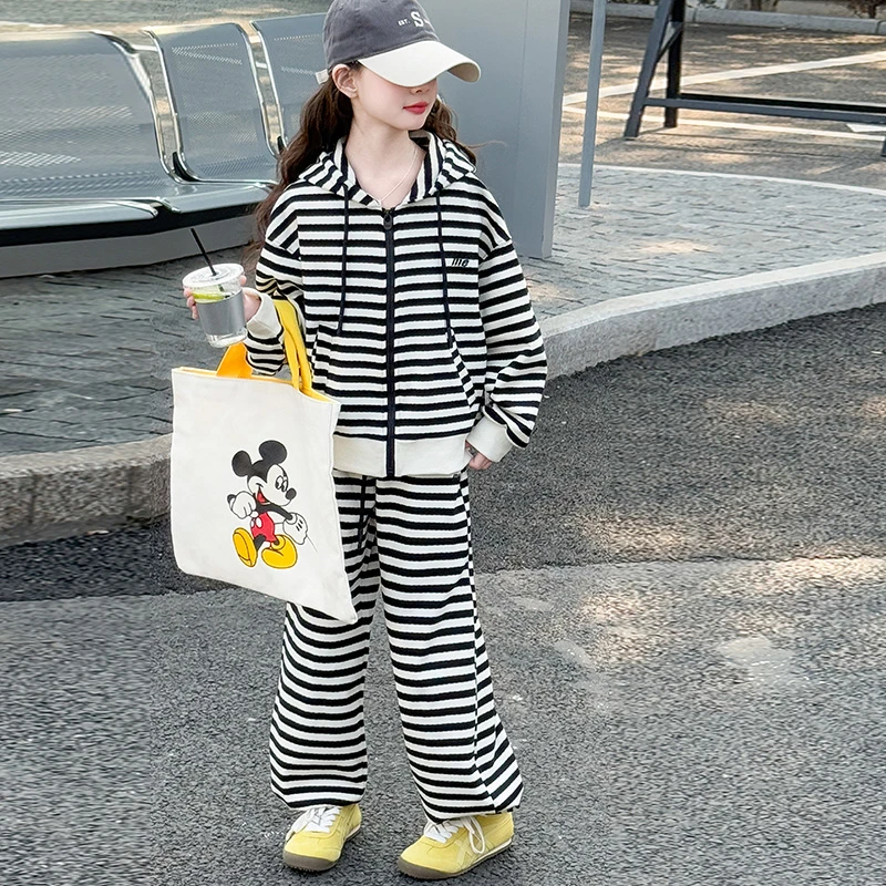 2025新款女童套装春秋爆款洋气大童运动卫衣儿童春装韩系穿搭衣服