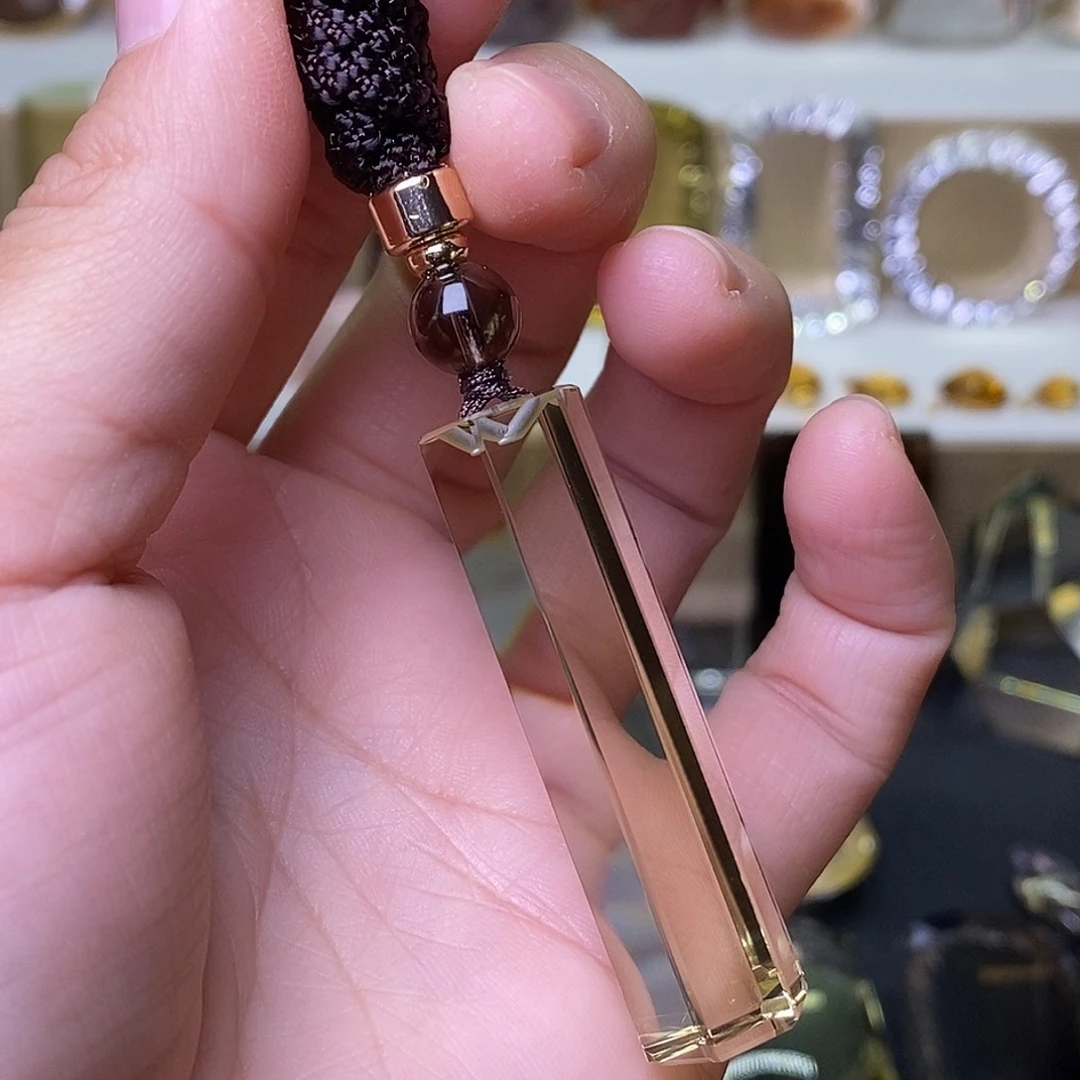 吊坠(赠链)未镶嵌水晶