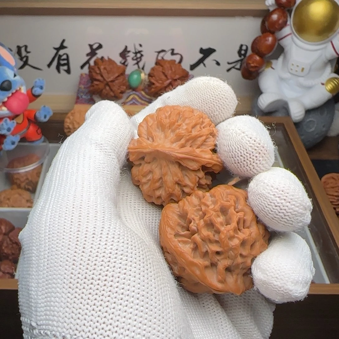 小***花文玩核桃吊坠你好