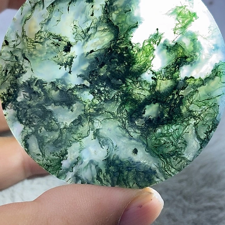 老***王未镶嵌颈饰玛瑙/玉髓