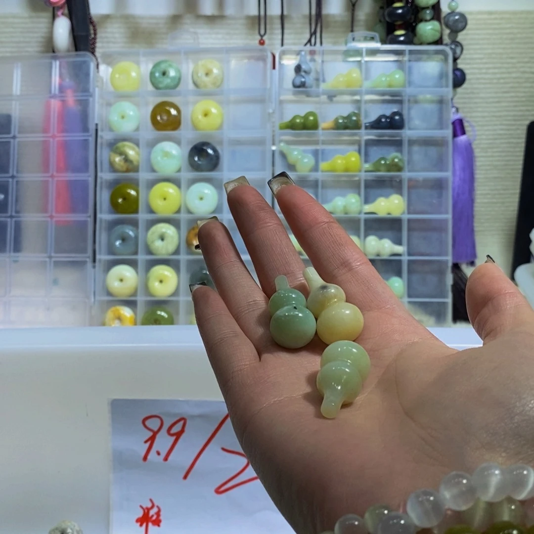 蛇纹石玉未镶嵌毛衣链360
