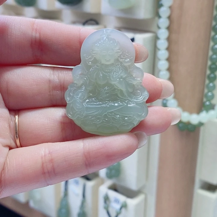 和田玉未镶嵌颈饰