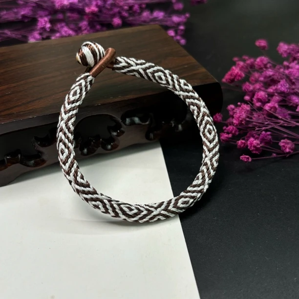 西藏最火爆的天眼金刚长寿不灭手绳纯手工编织