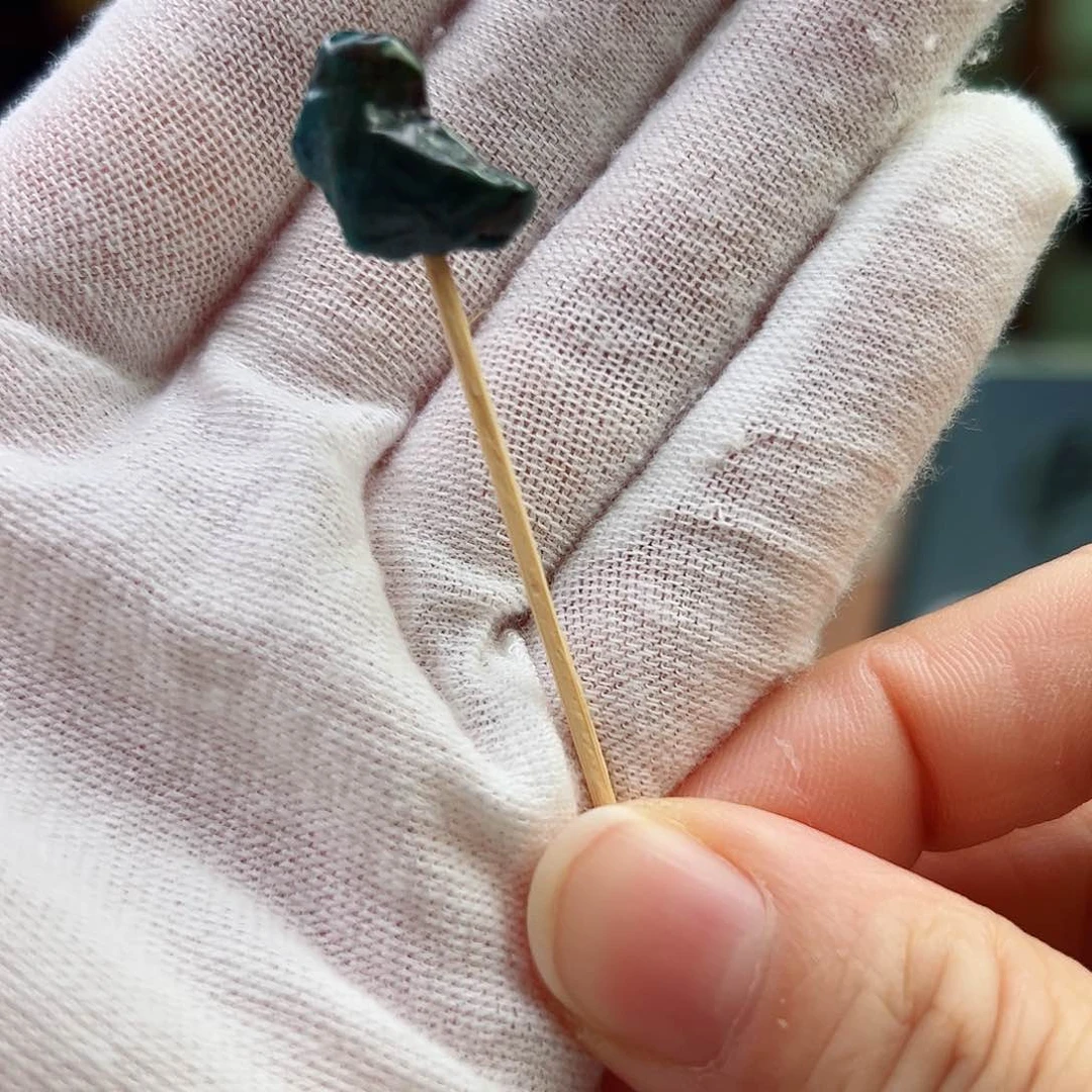 未镶嵌绿松石珠宝奇石