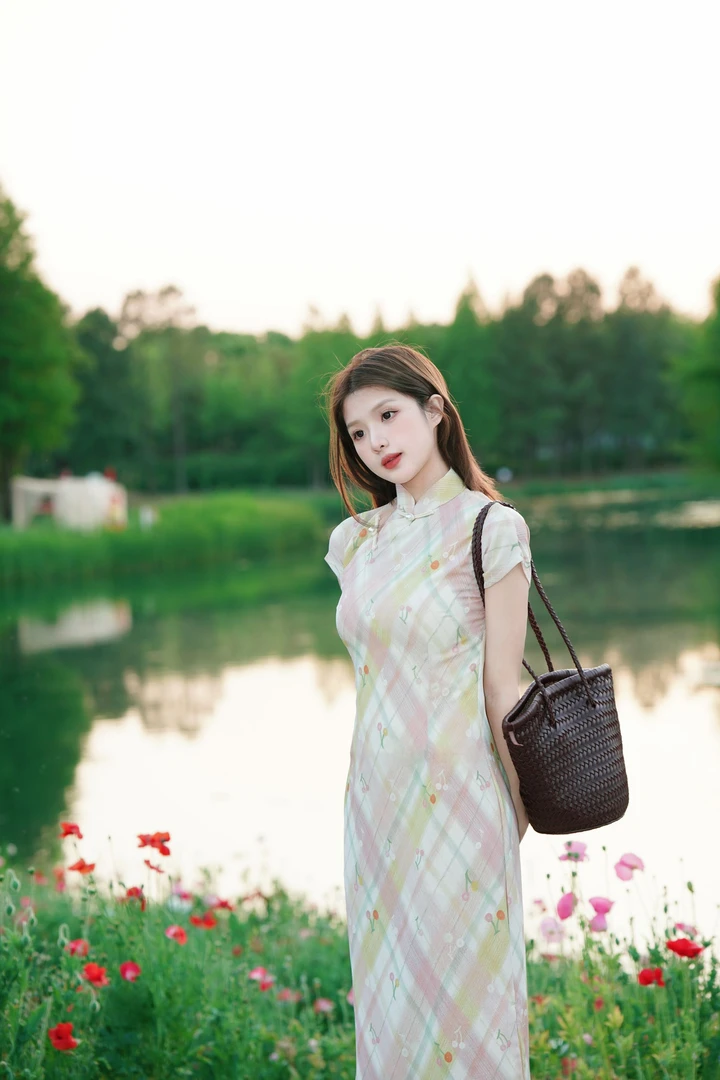 蘑菇《小樱桃》全开襟设计师新款日常修身新中式旗袍