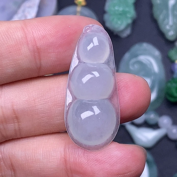 翡翠未镶嵌颈饰天然缅甸翡翠A货