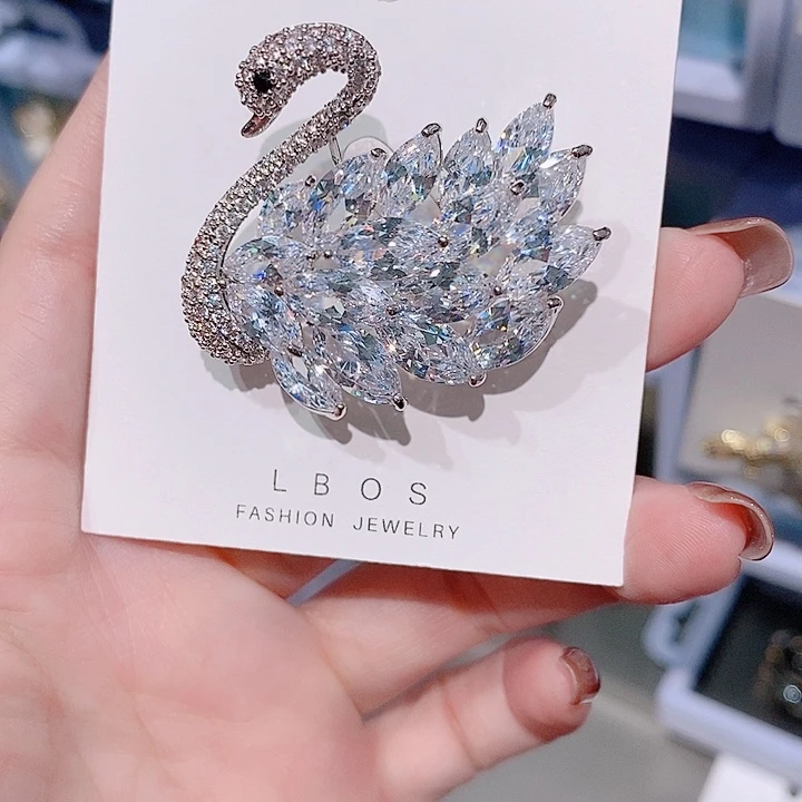 锆石铜合金奢华天鹅胸针 经典款