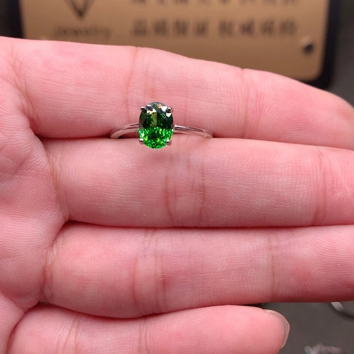 银S925镶嵌绿色碧玺戒指