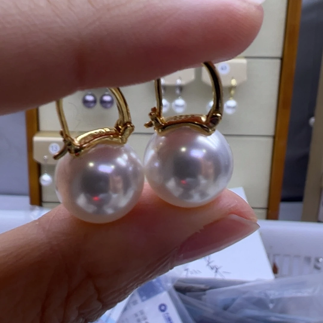 淡水珍珠银S925镶嵌耳饰