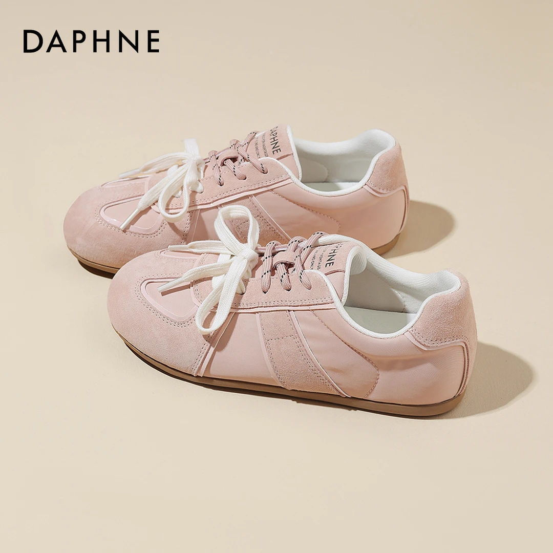 【达芙妮】25年春夏明系马卡龙色系德训鞋金属装饰潮流百搭休闲女鞋