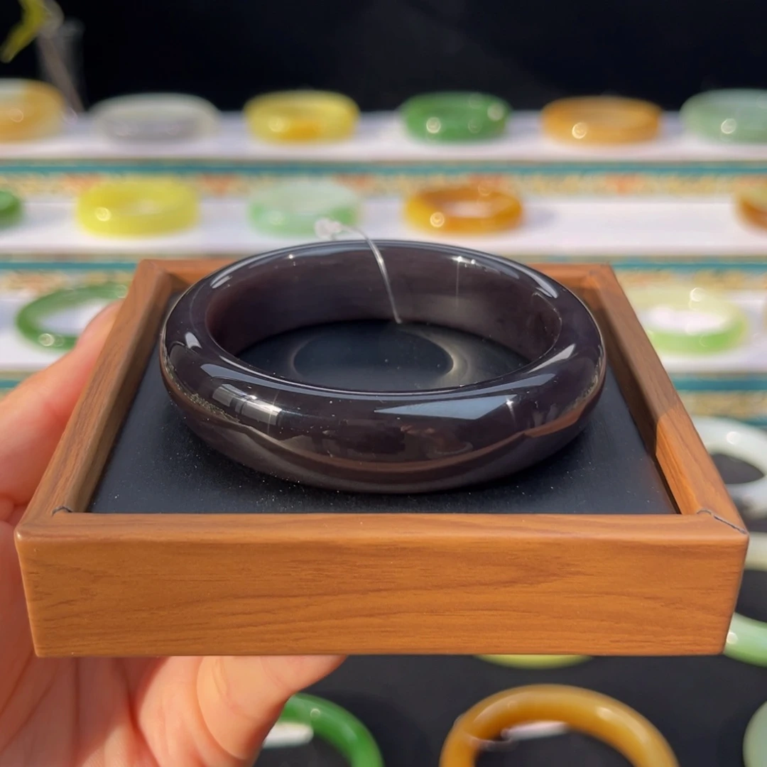 未镶嵌手镯和田玉葡萄红帝王紫满色轮胎