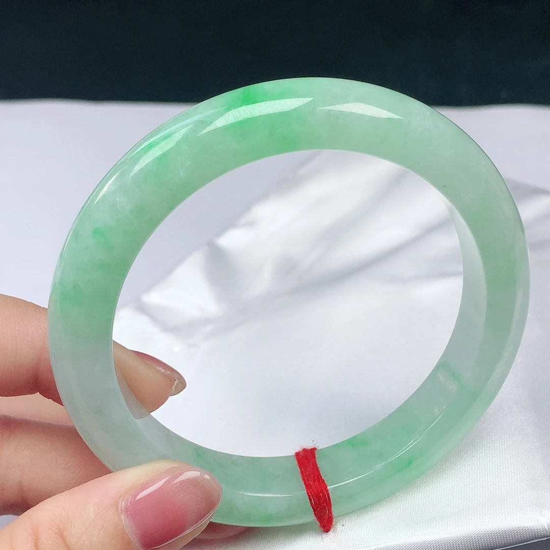 翡翠手镯未镶嵌61圈2636