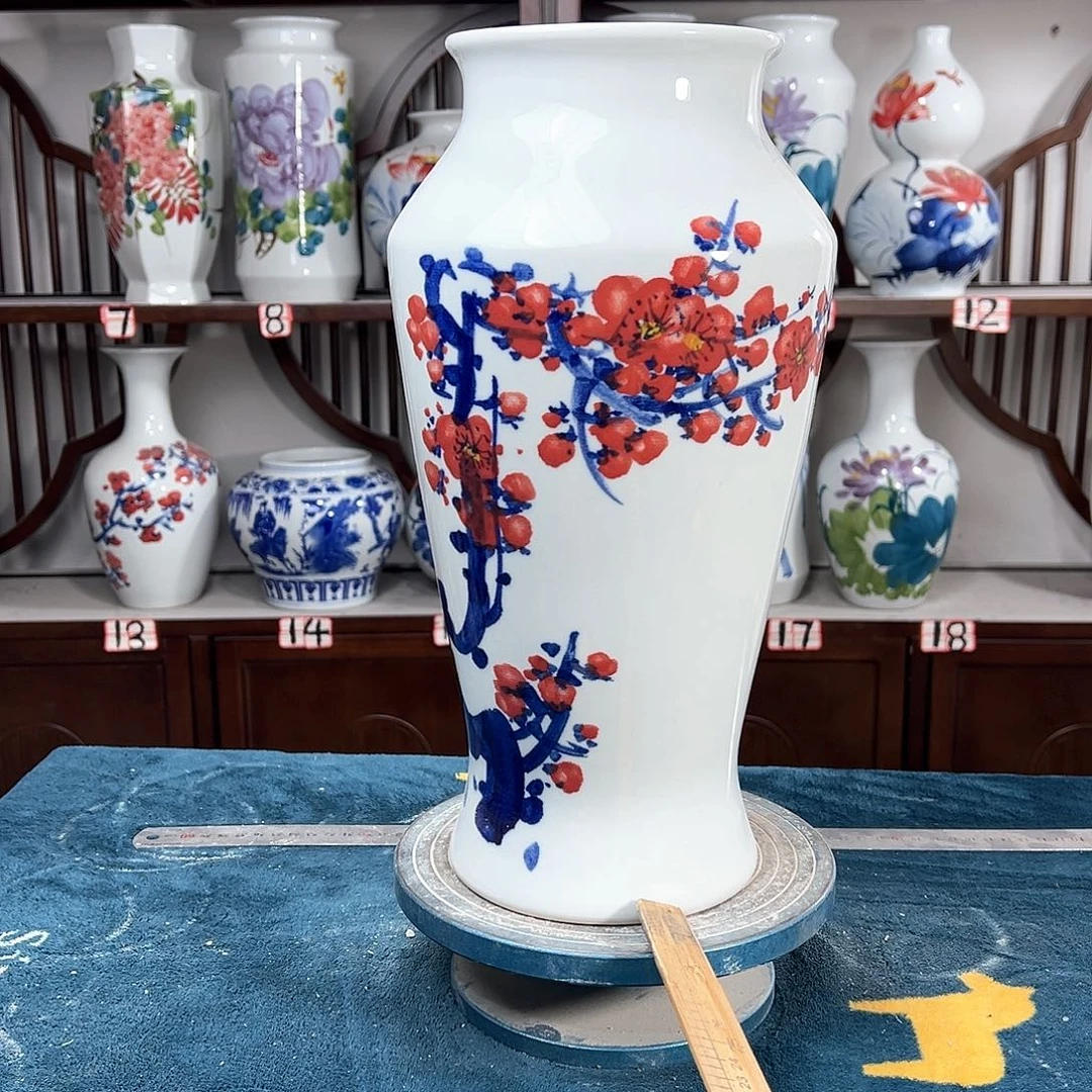 摆件景德镇陶瓷大鱼梅花