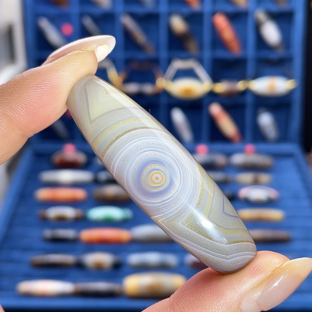 玛瑙/玉髓未镶嵌珠宝半成品