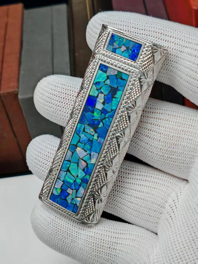 DM24稀有银甲镶嵌卡一代打火机