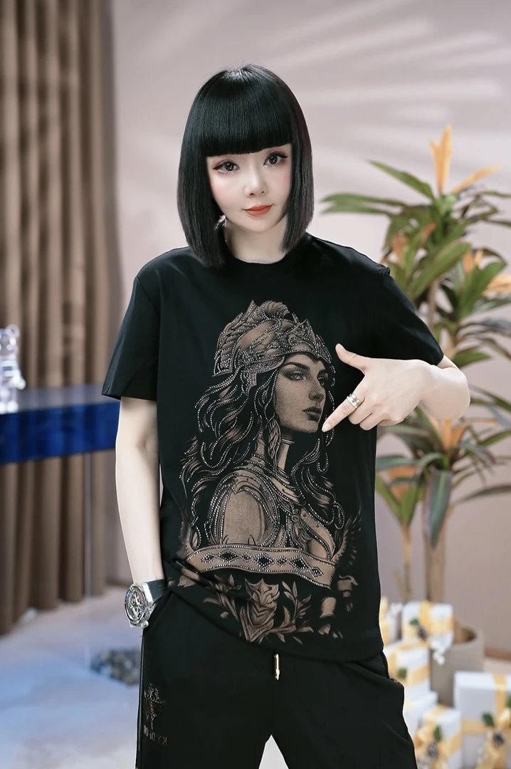 8215潮牌烫钻短袖T恤男士欧货高端社会小伙青年修身黑武士半袖